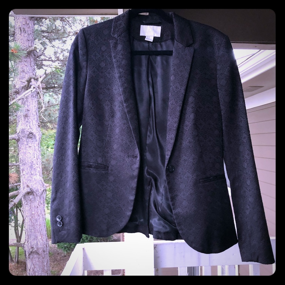 H&M Black Blazer